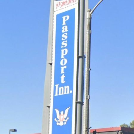 Passport Inn Помона Экстерьер фото